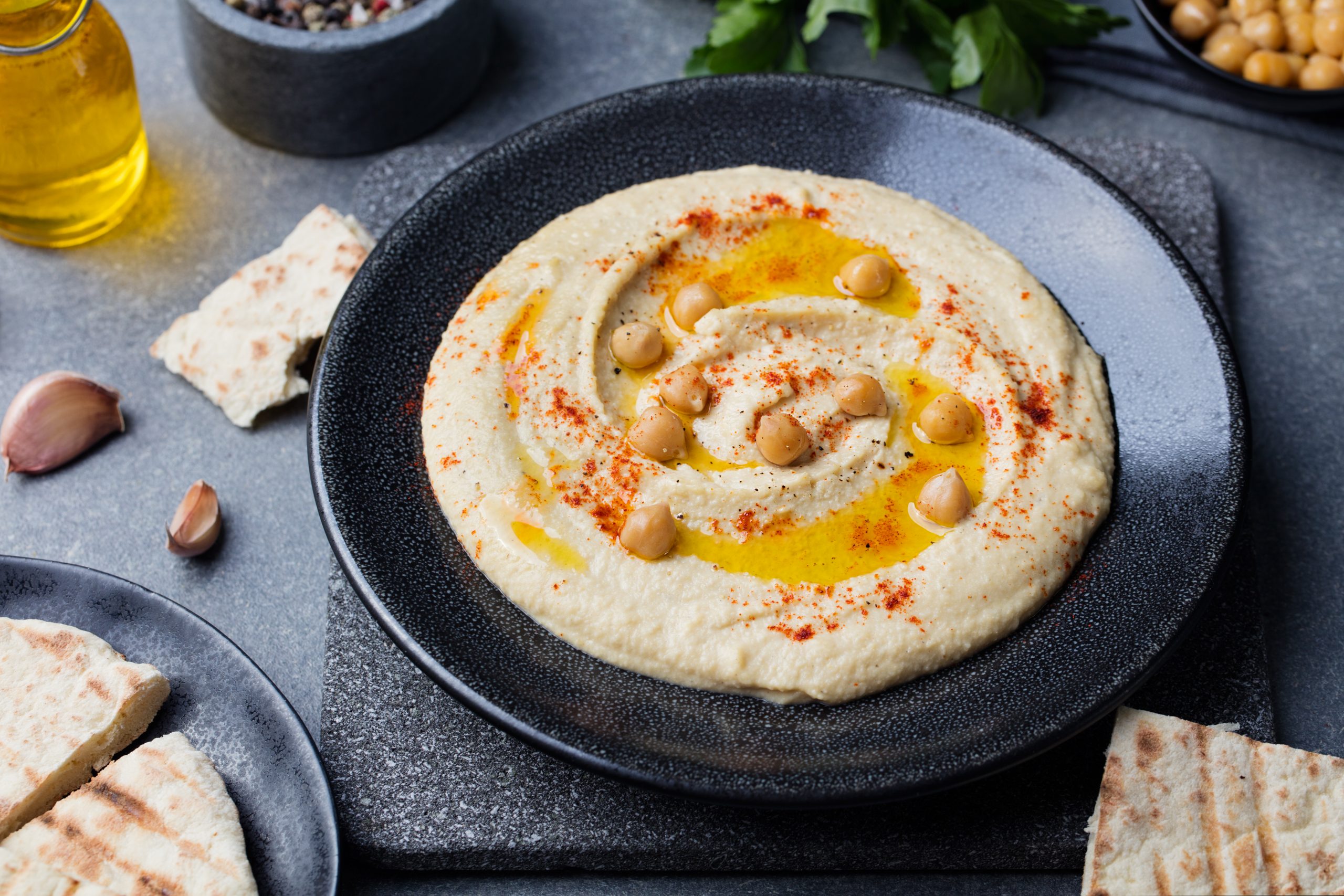 Jak zrobić hummus? Hummus przepis