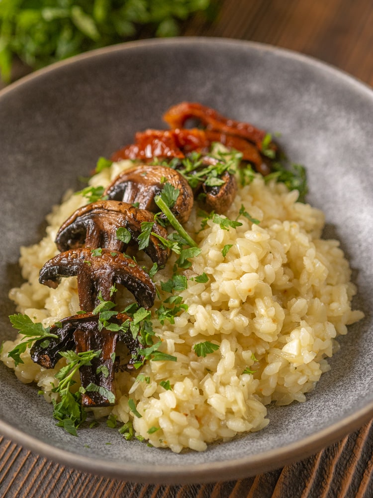 Risotto z pieczarkami w occie balsamicznym