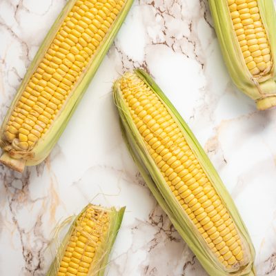 Jak ugotować kukurydzę? Jak zrobić kukurydzę w kolbie